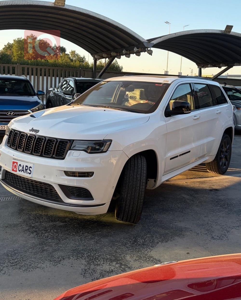 جيب جراند شيروكي